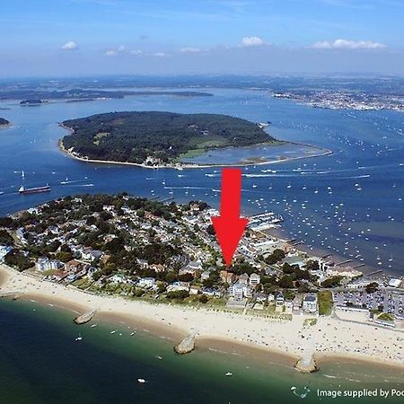 Top Floor Sandbanks Apartment With Free Parking Just Minutes From The Beach And Bars Canford Cliffs Exterior foto